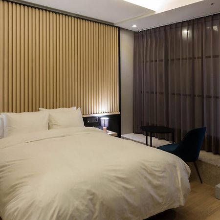 Hotel East9 Gangneung Exterior photo